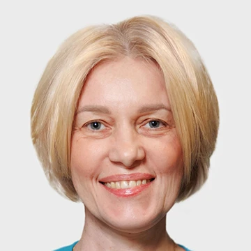МАКАРОВА